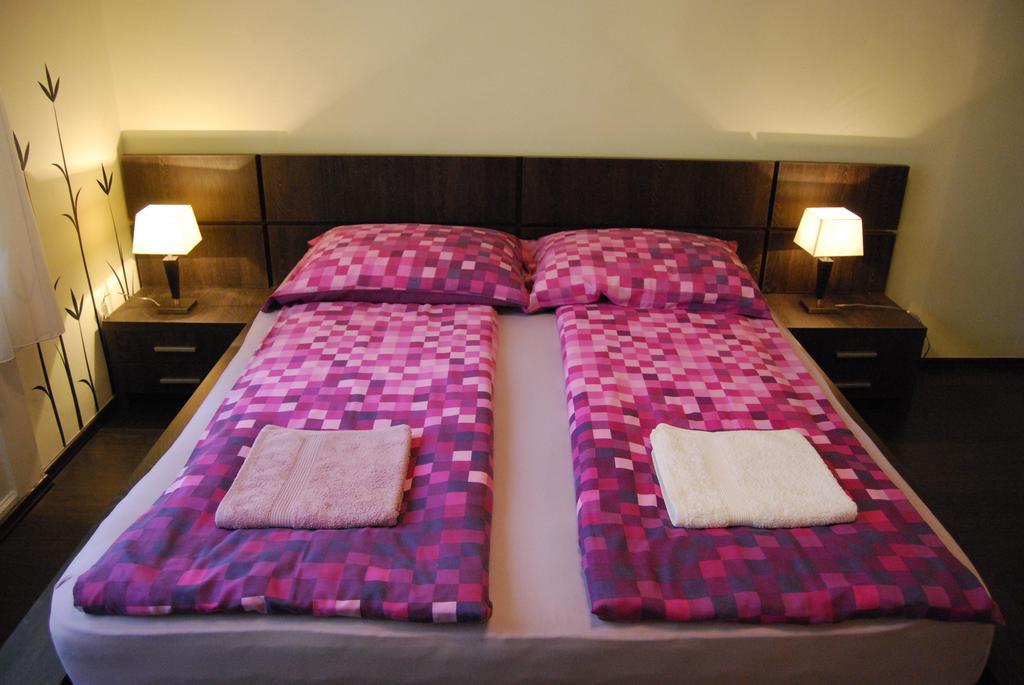 בודפשט Boomerang Hostel חדר תמונה